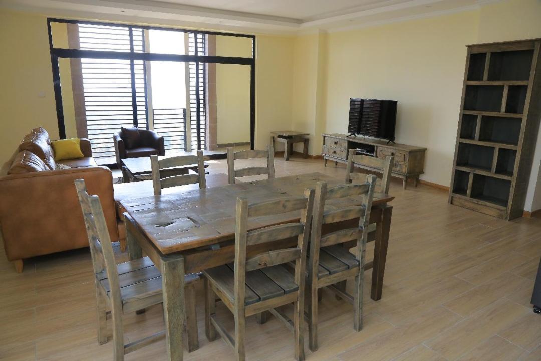 Bella Furnished Apartment 2 Addis Abeba Esterno foto